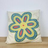 Vintage 70s flower cushion