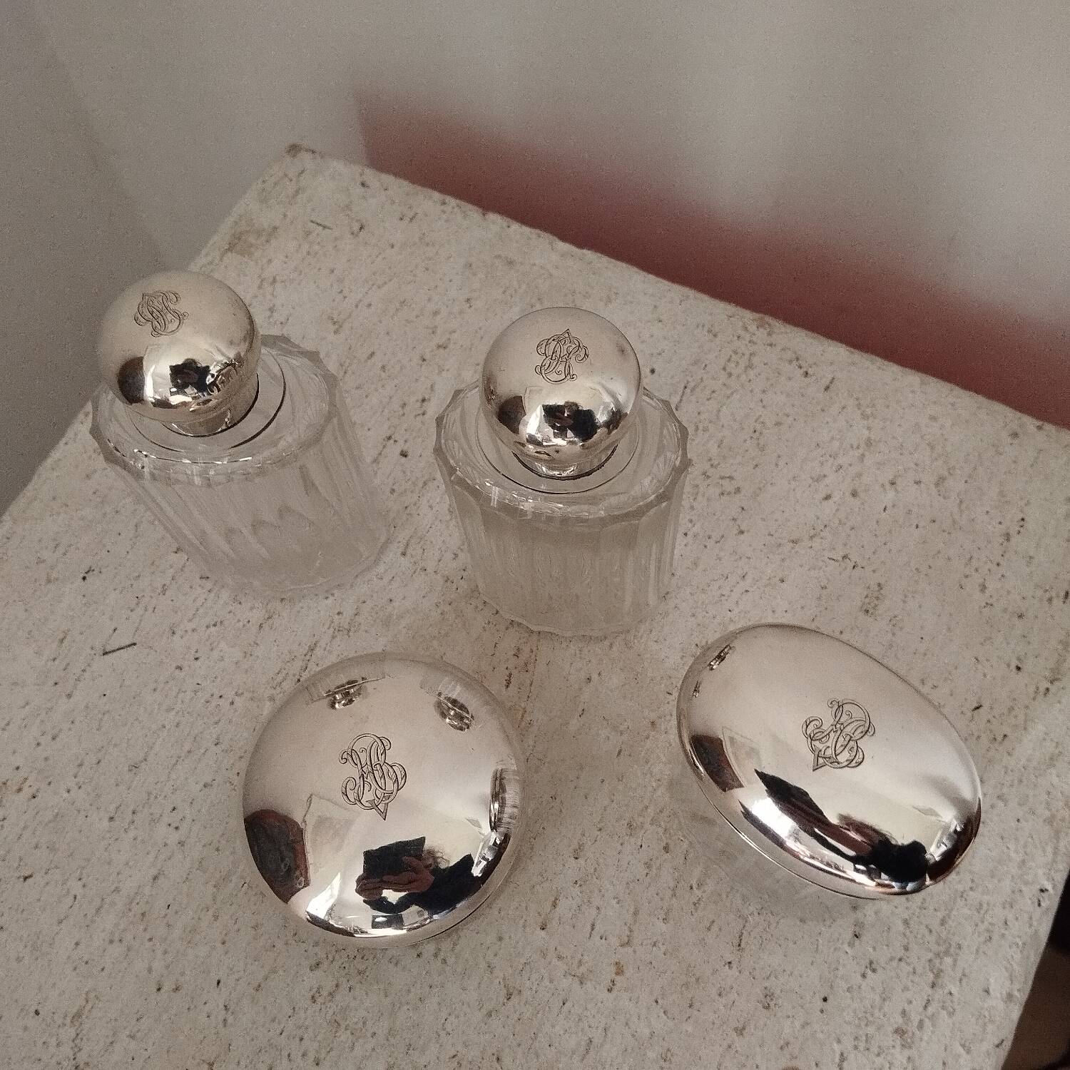 Flacons nécéssaire de toilette argent massif