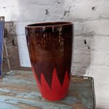 Ceramic vase