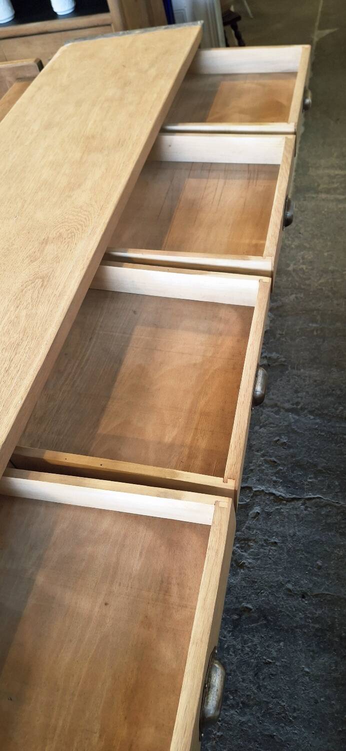 Printing workshop furniture
