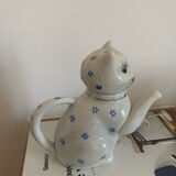 Milk jug or small tea vintage cat