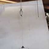 Porcelain rise and fall suspension