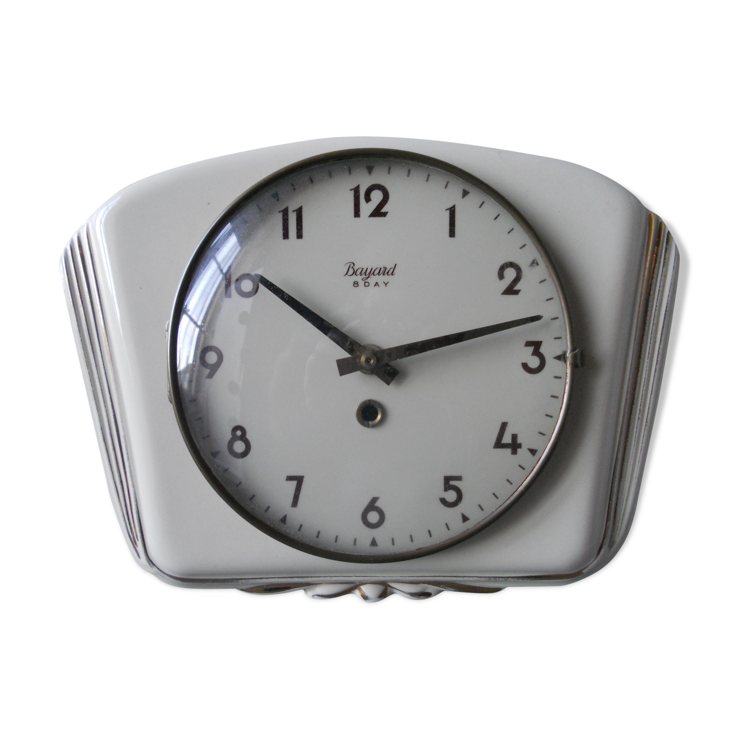 50' ceramic wall pendant