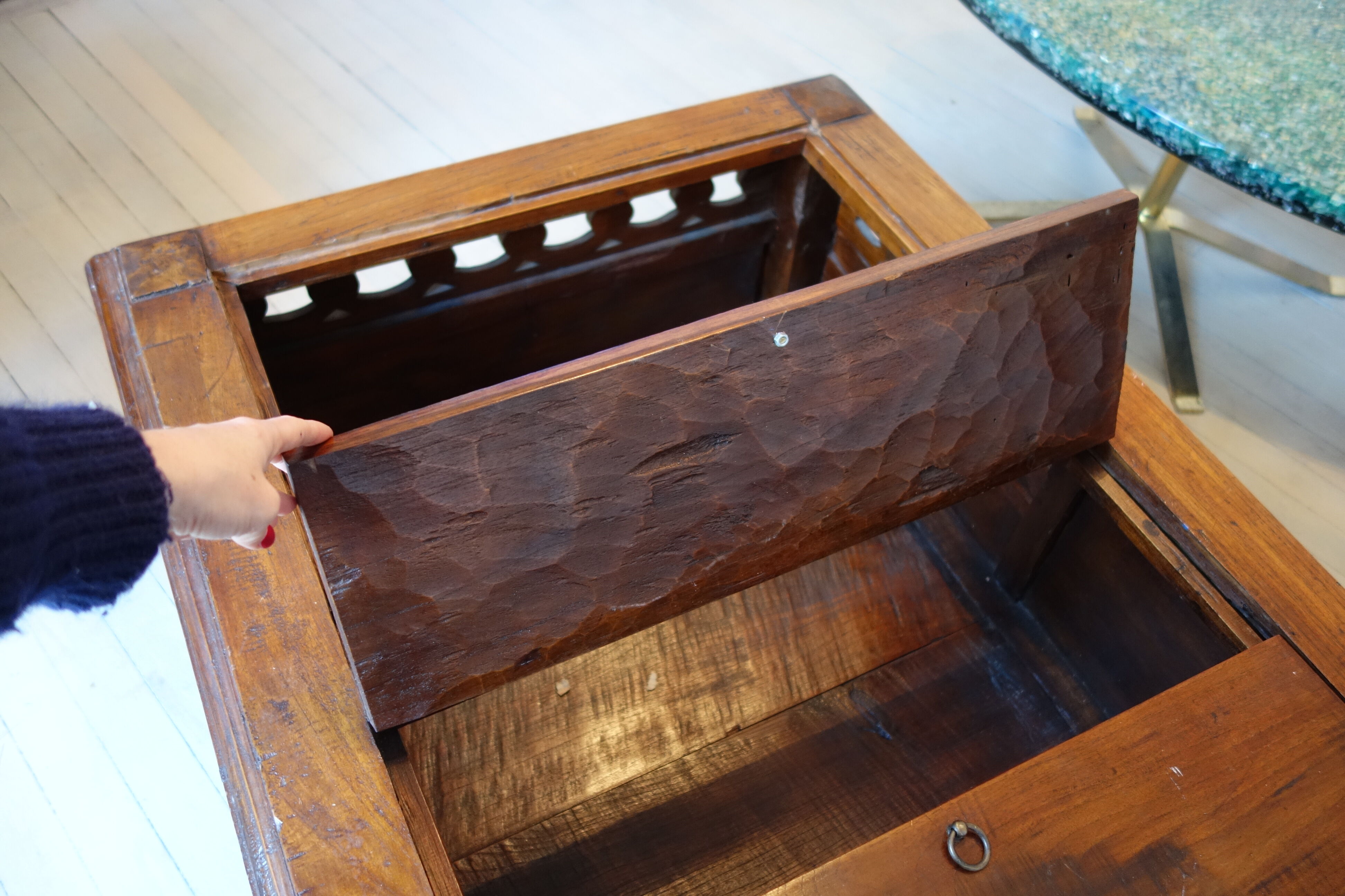 Indonesian antiquity coffee table