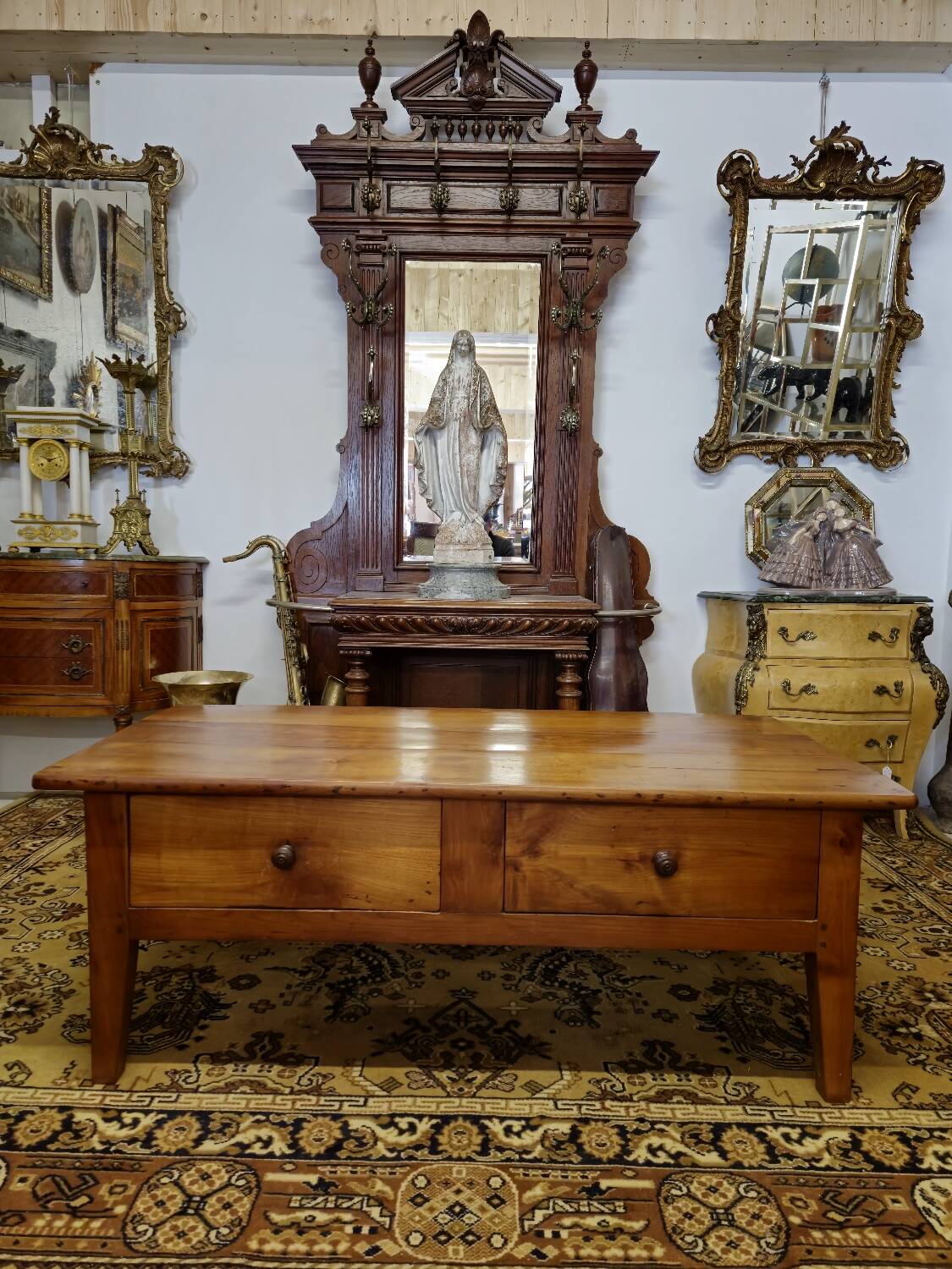 19th century solid walnut farmhouse coffee table - 2 drawers