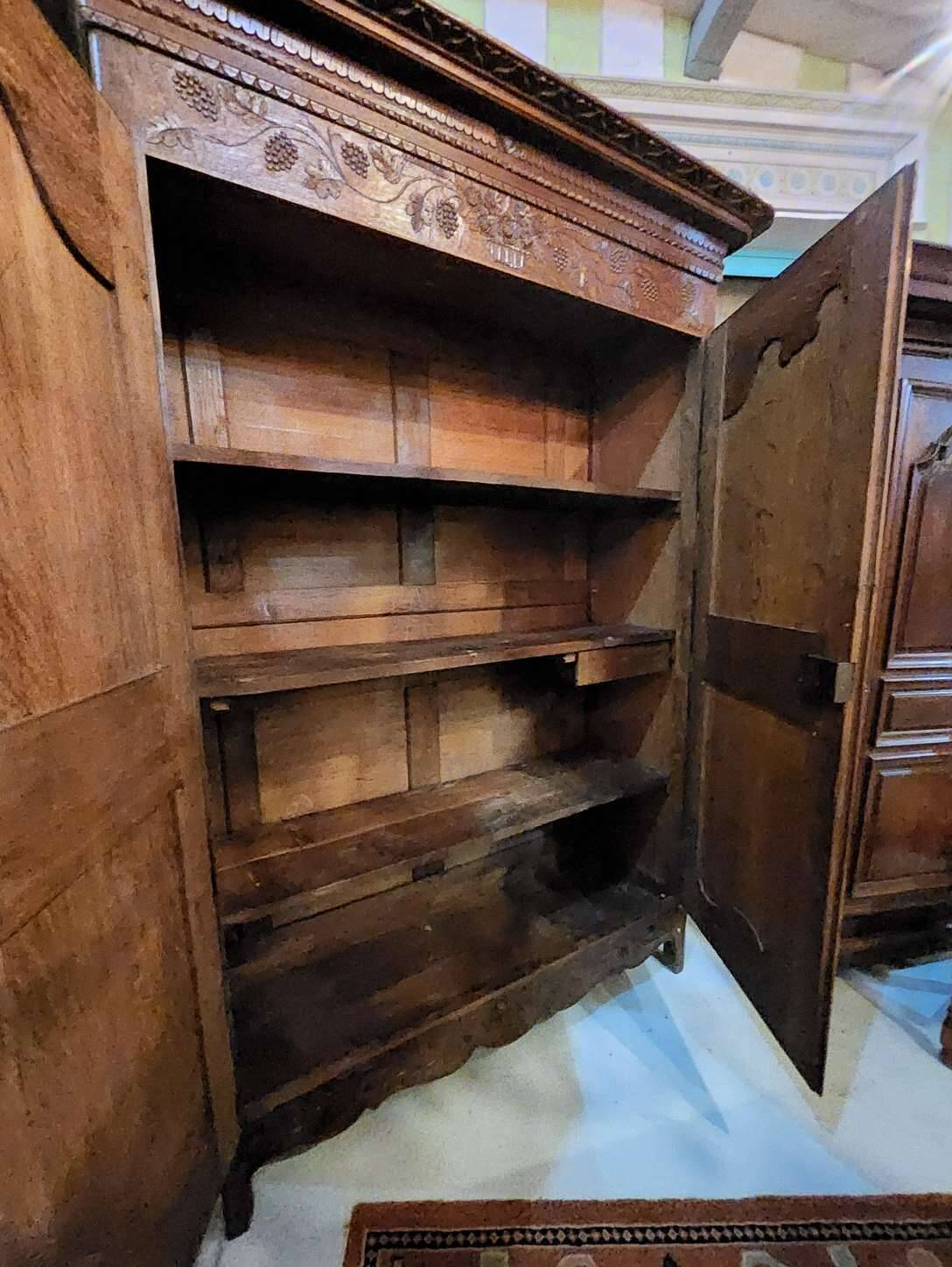 Armoire