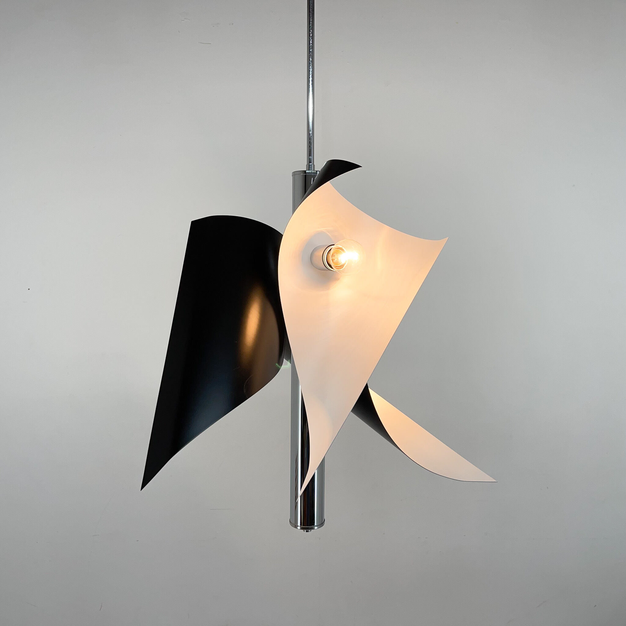Beatiful vintage asymetrical chandelier Italy, 1970
