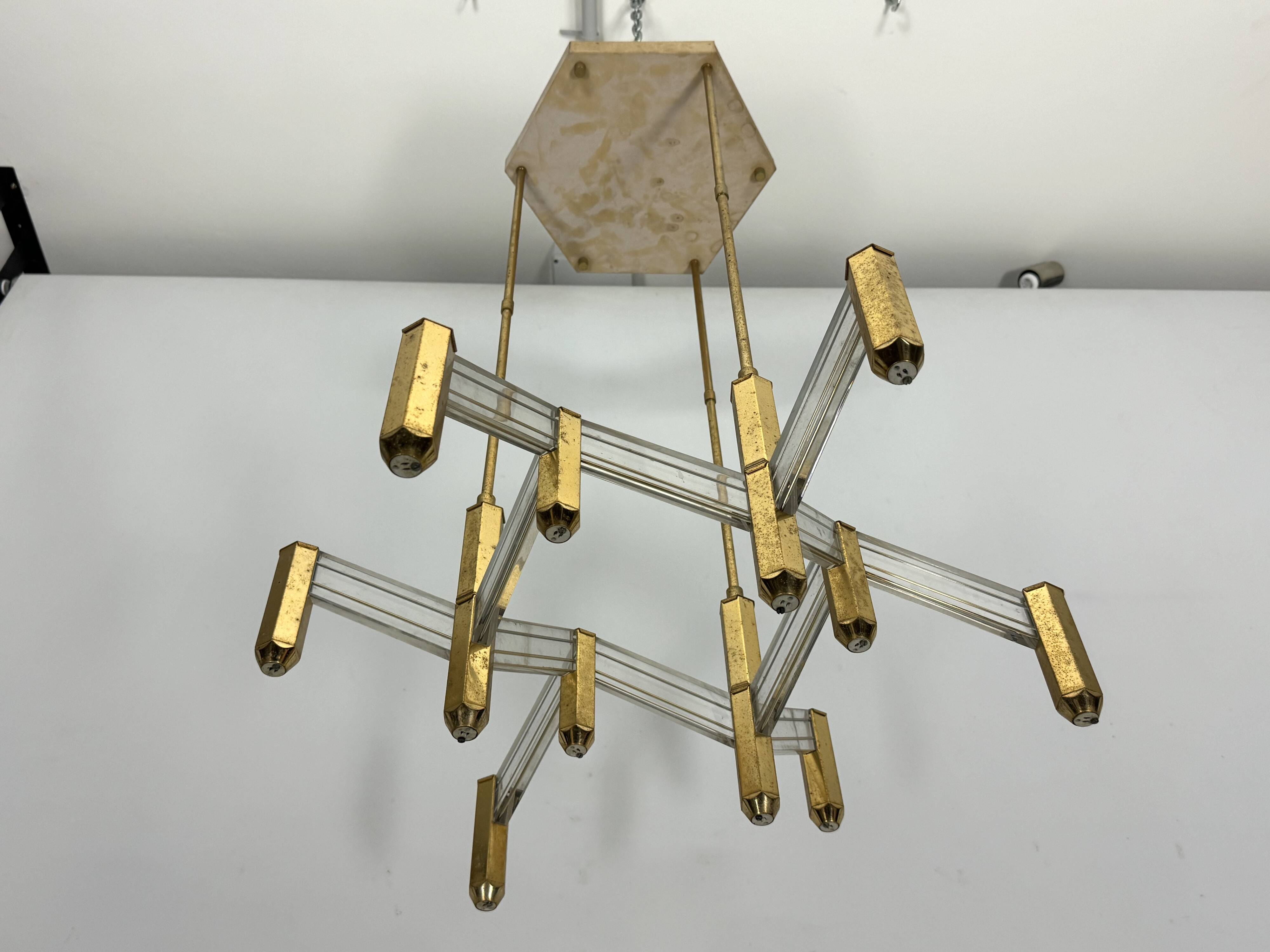 Vintage Italian brass and perspex chandelier by Zeroquattro from 70s