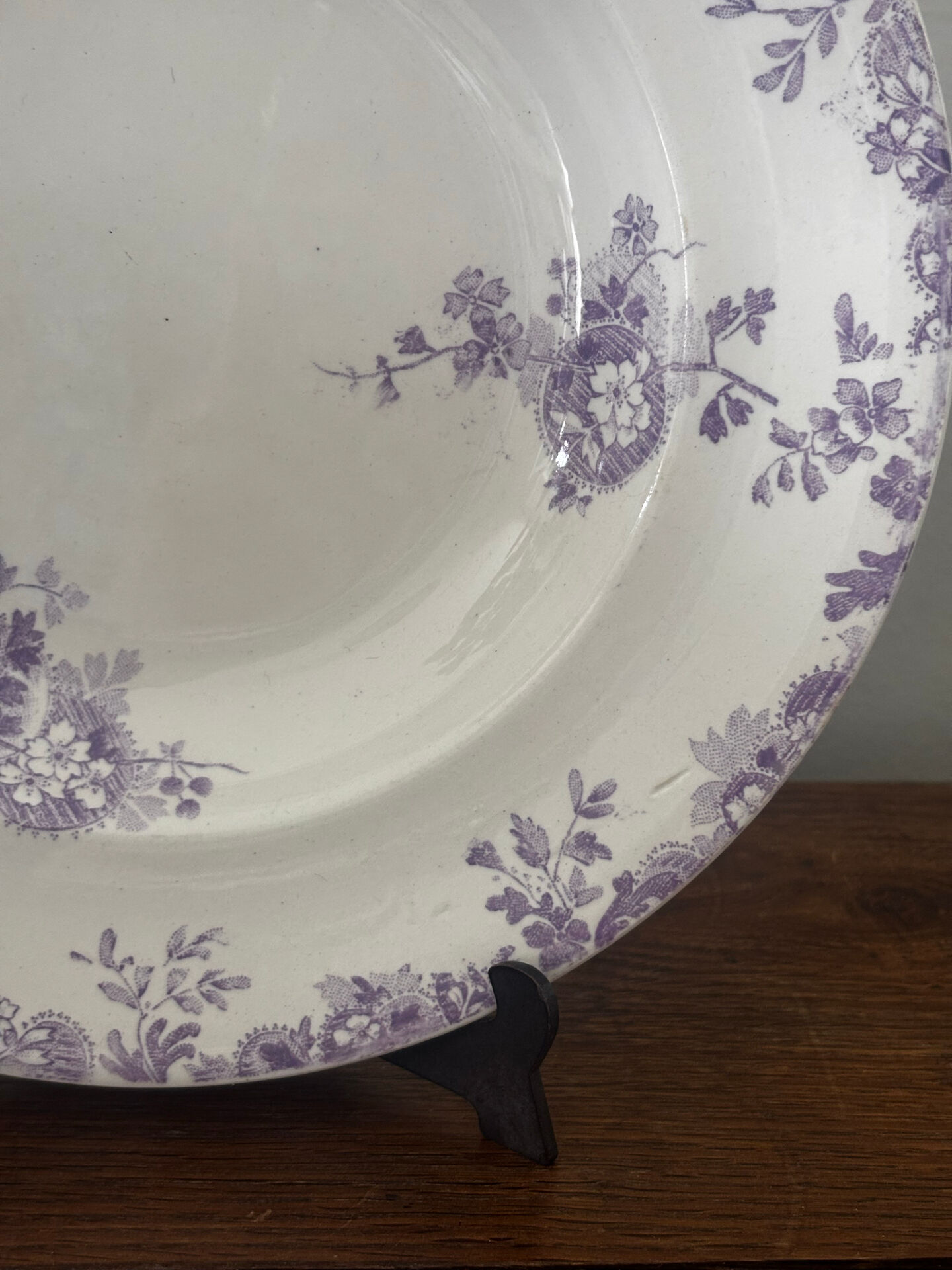 Assiette creuse ancienne Longwy Hanoï