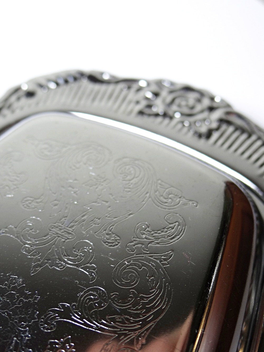 Silver-plated/inox vintage butter dish from the 1960s-1980s in Rococo style.