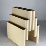 Off white beige magazine rack by Giotto Stoppino for Kartell, Italy 1970s