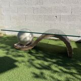 Table basse post moderniste en pierre de Mactan 1980