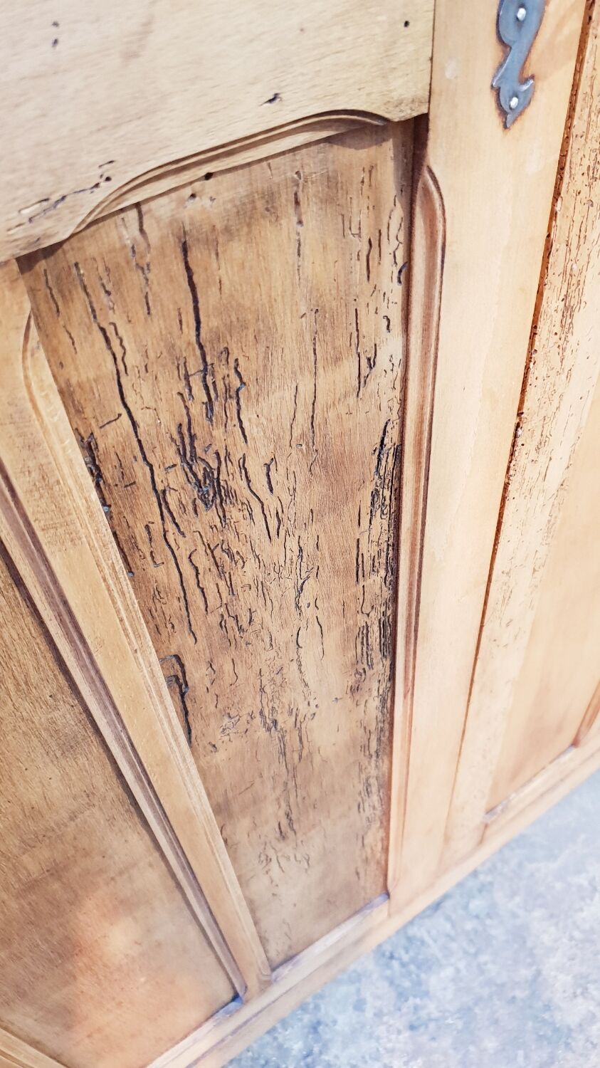 Vintage Parisian wardrobe