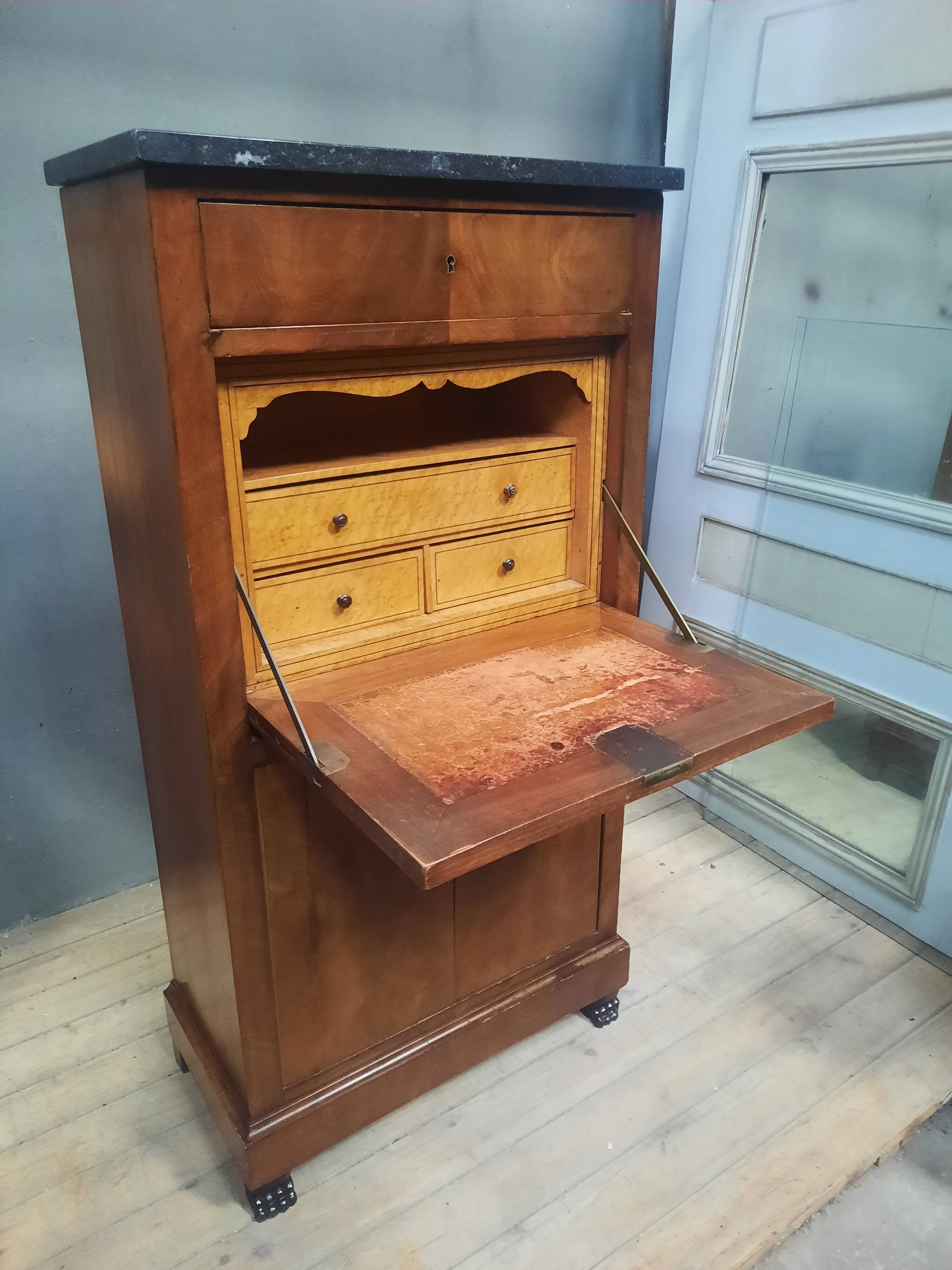 Restoration period lady's secretary
