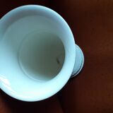 Vintage English vase in Wedgwood.