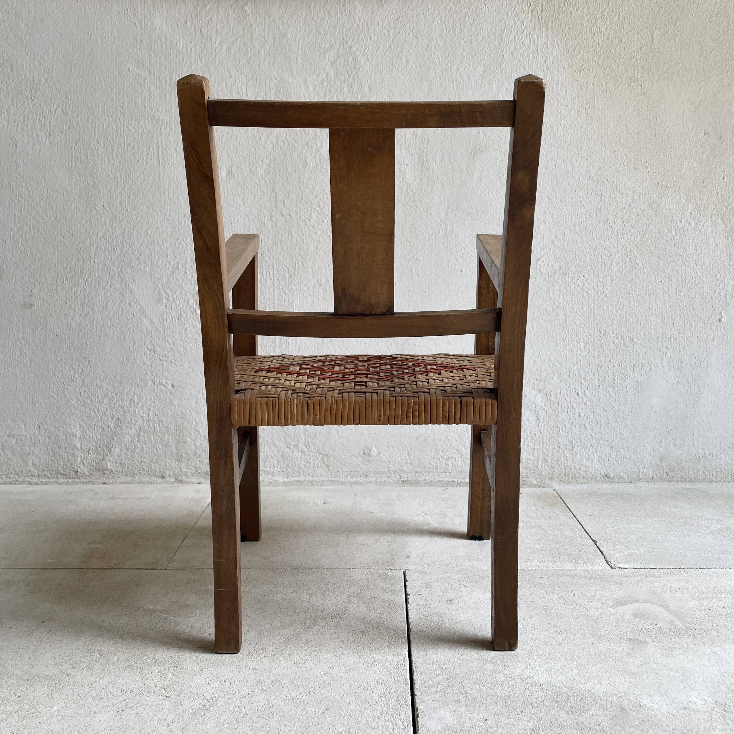 Children's armchair with wicker seat