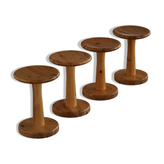 Set of 4 stools / bases in pine by Rainer Daumiller, Danish, mid-20th century, 1970.