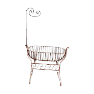 Metal cradle 1900/1950 wrought iron