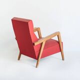 Fauteuil vintage en bois de hêtre et revêtement en eskay. France, années 60