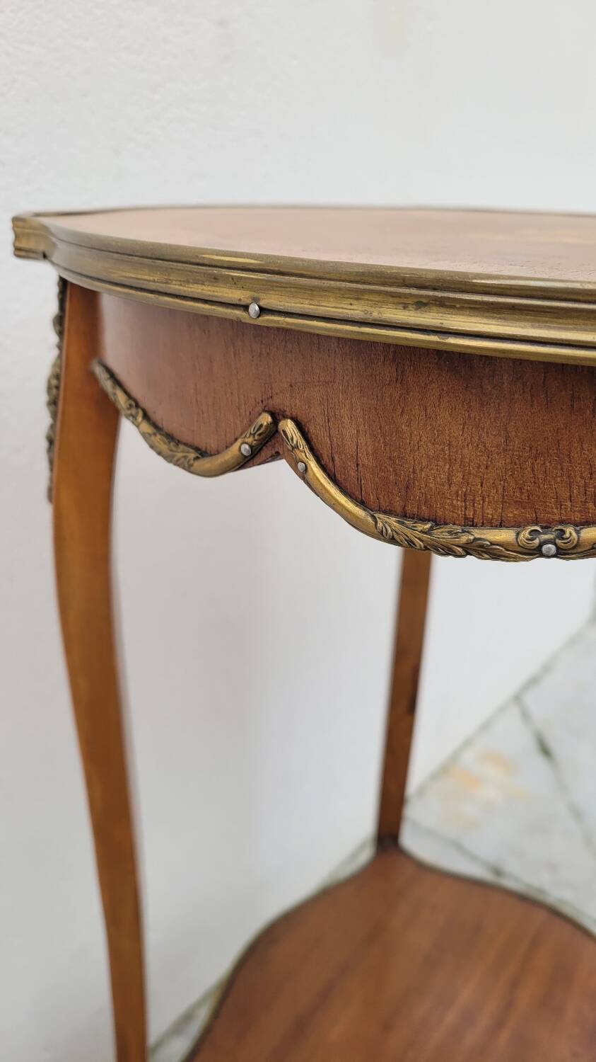 Selette pedestal side table Louis XV style with decorated marquetry and rosewood - 1900s