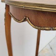 Selette pedestal side table Louis XV style with decorated marquetry and rosewood - 1900s