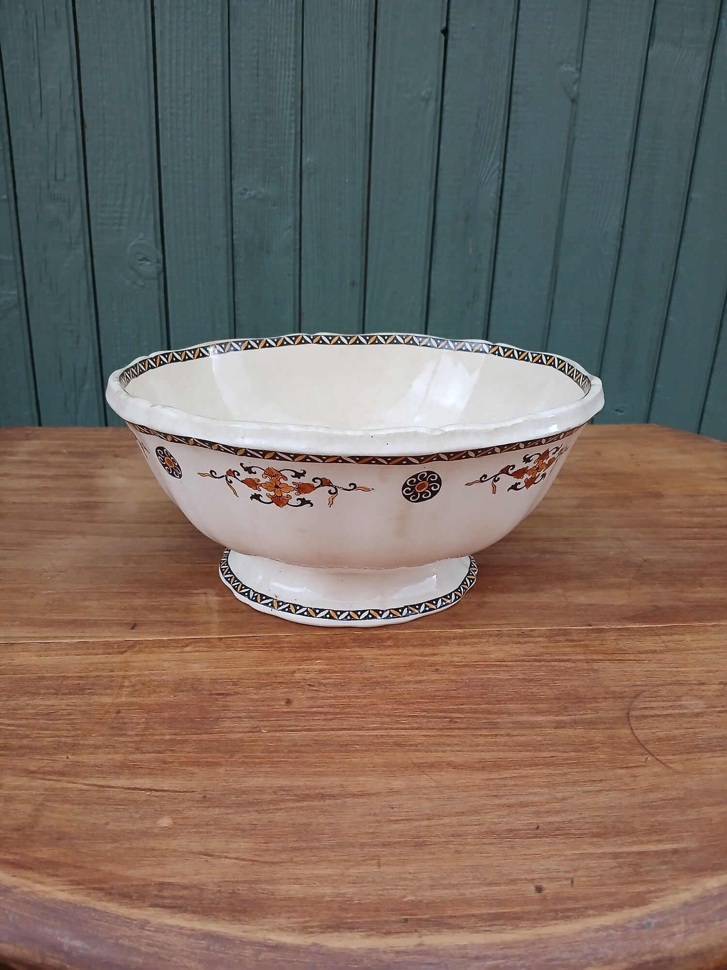 Antique Gien salad bowl