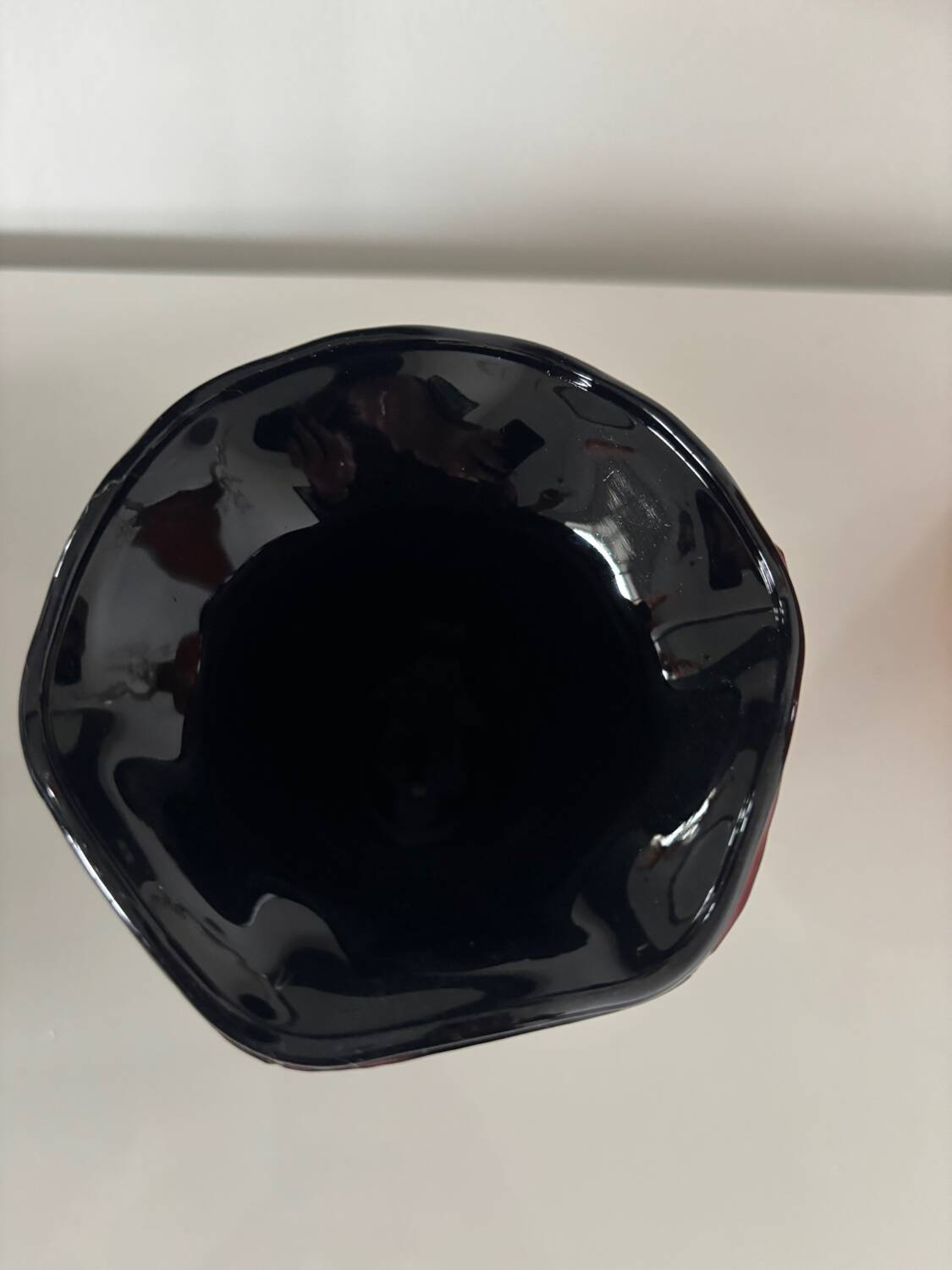 Black Italian glass