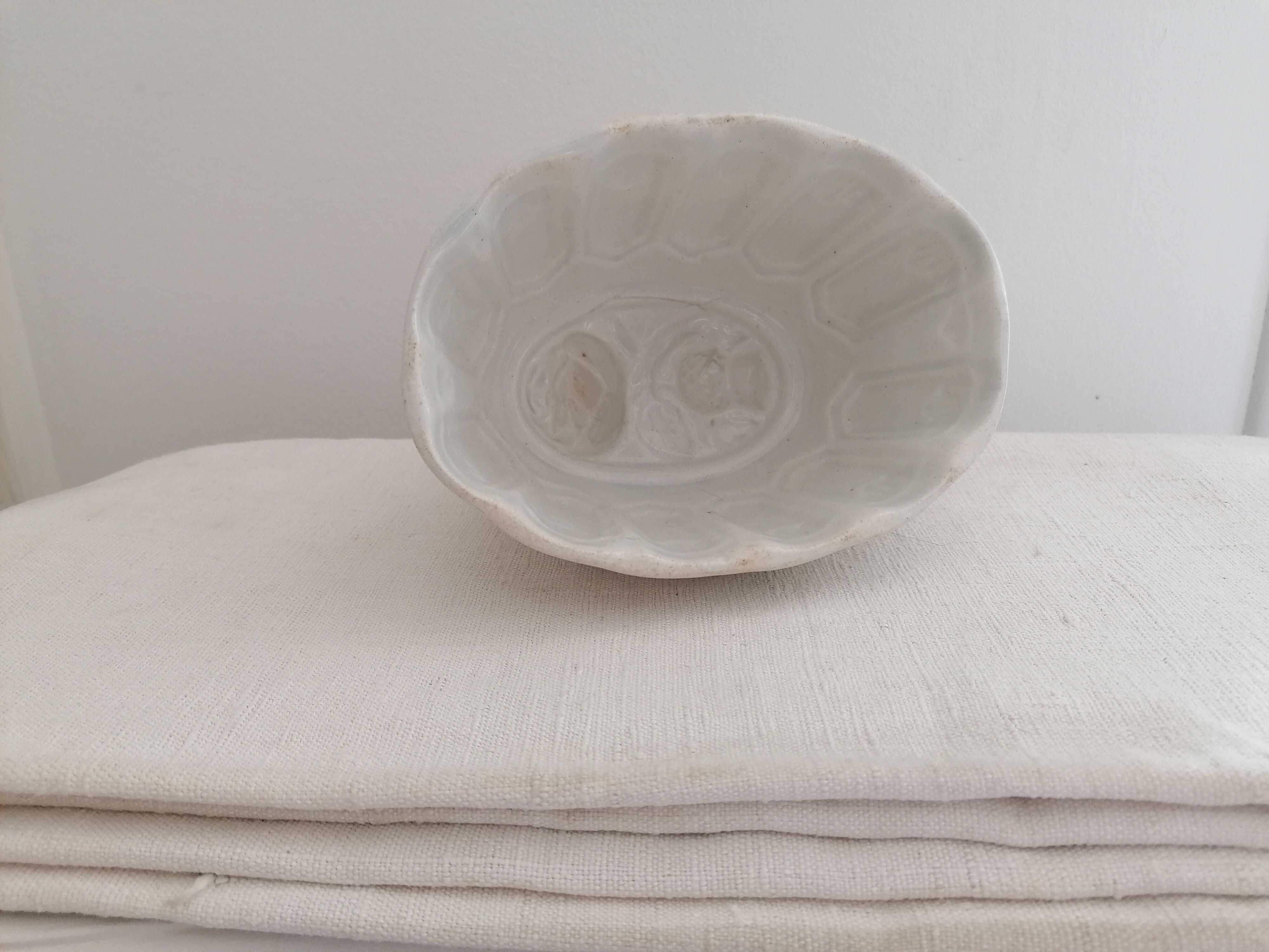 English earthenware pot