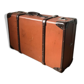 Old suitcase malle