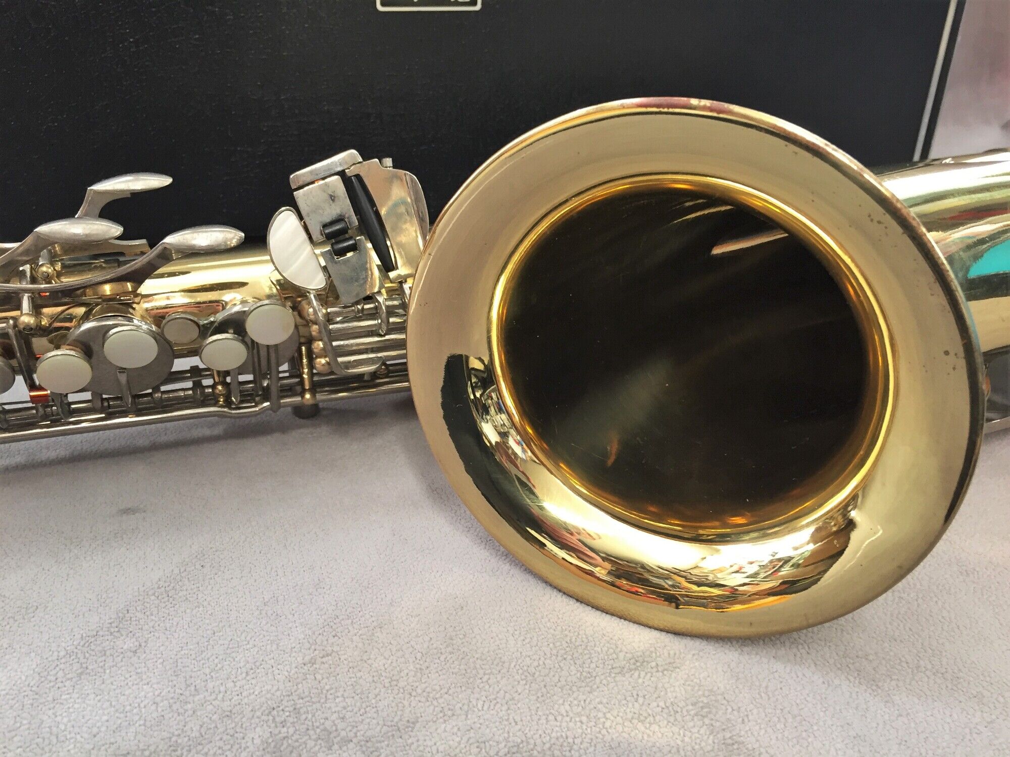 Musical instrument golden tenor blessing saxophone made in usa