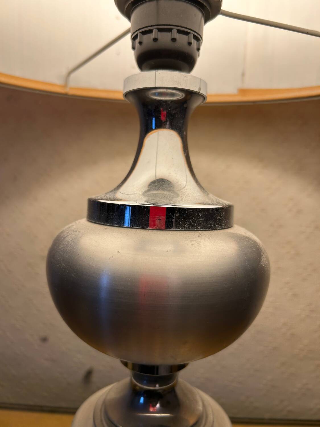 1970s style living room lamp