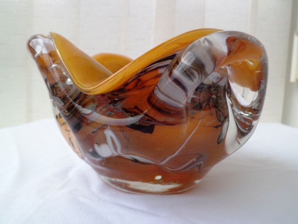 Ashtray empty-pocket cup in blown glass La Bourboule