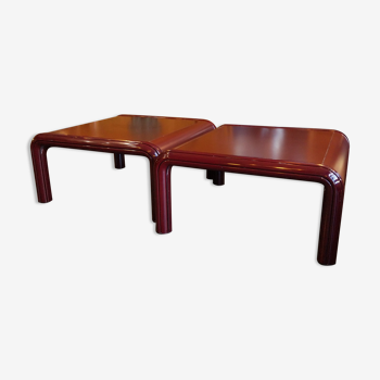 Pair of Gae Aulenti coffee table for Knoll