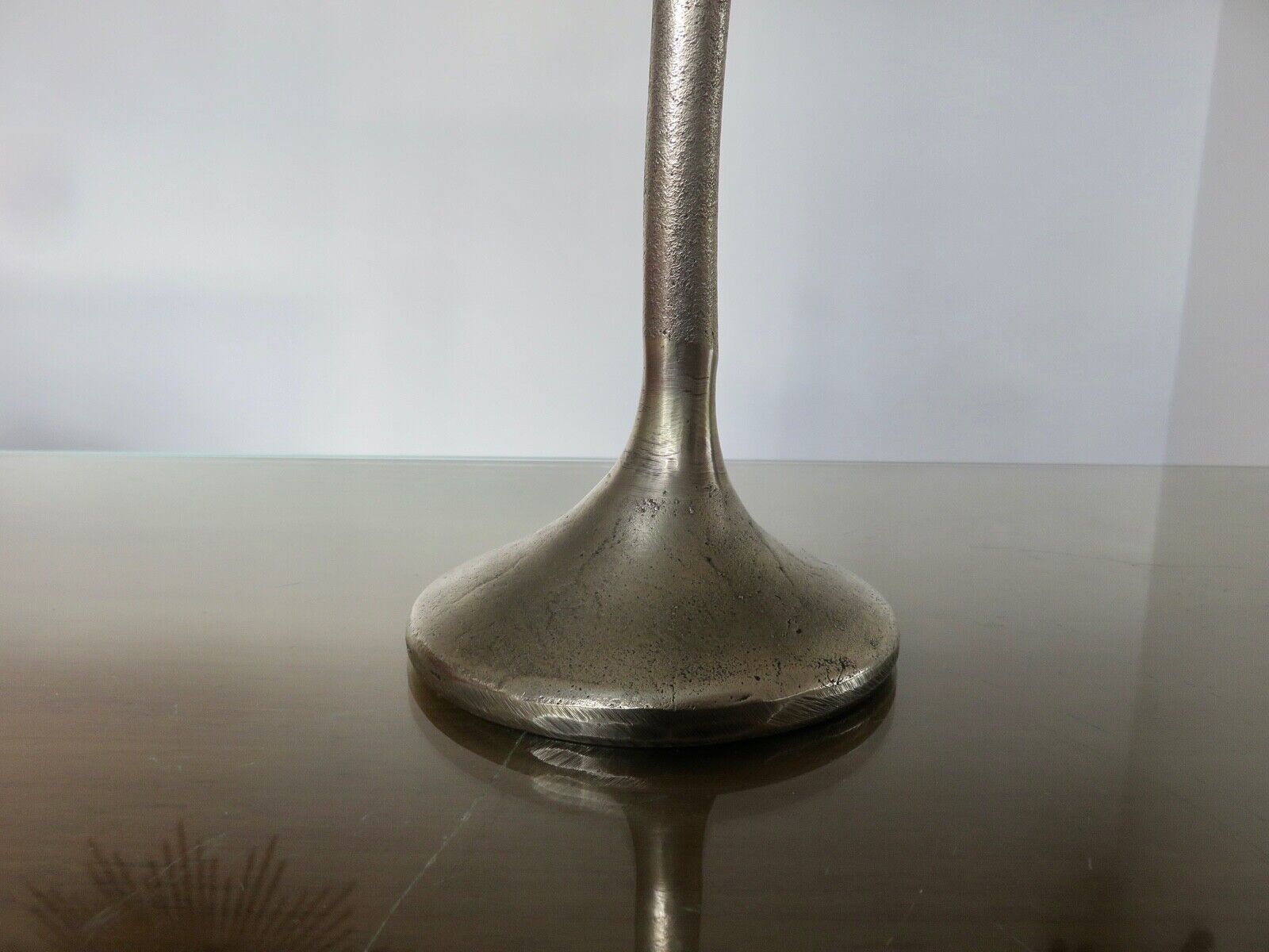 Modernist candle holder in solid bronze 1970