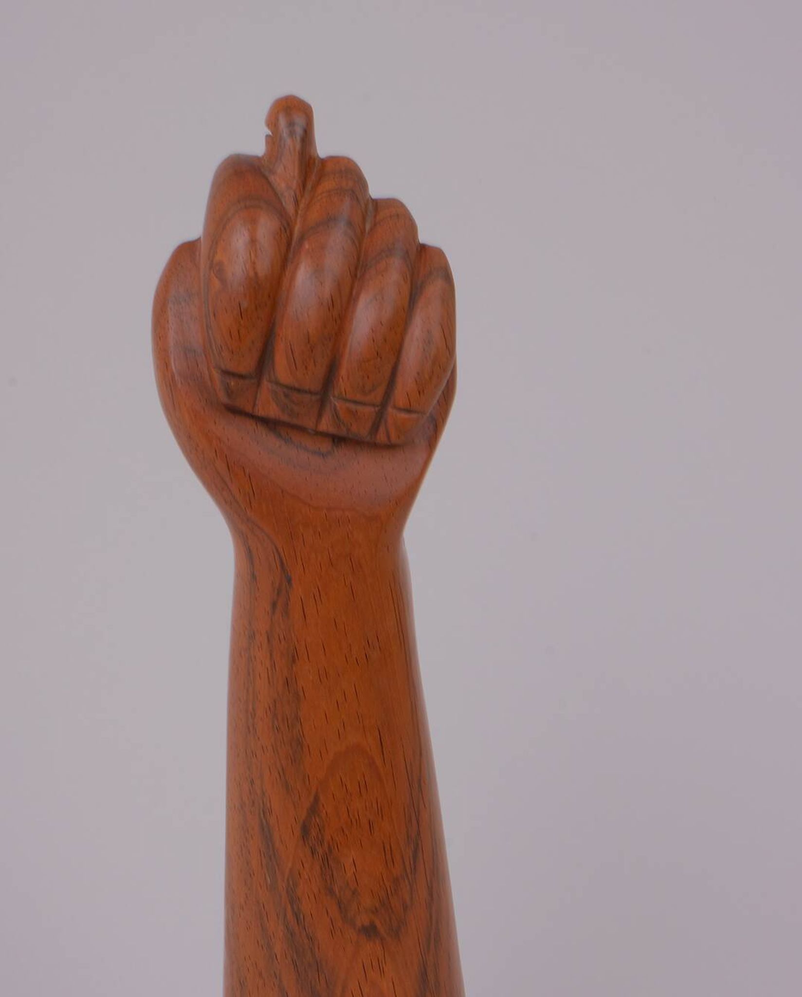 Sculpture en bois exotique