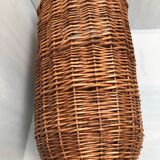 Vintage top basket