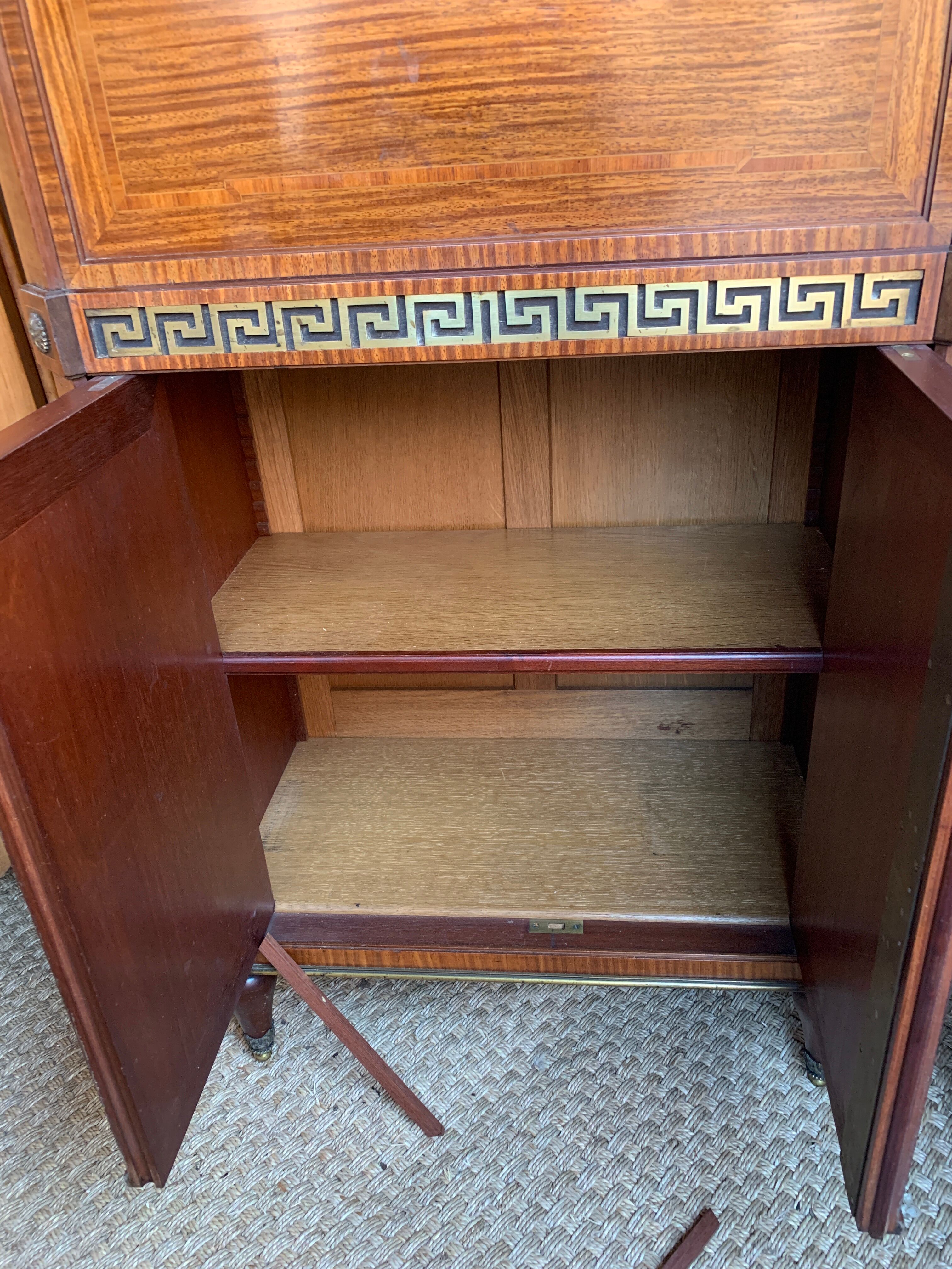 Writing desk Louis XVI