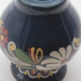Ceramic vase