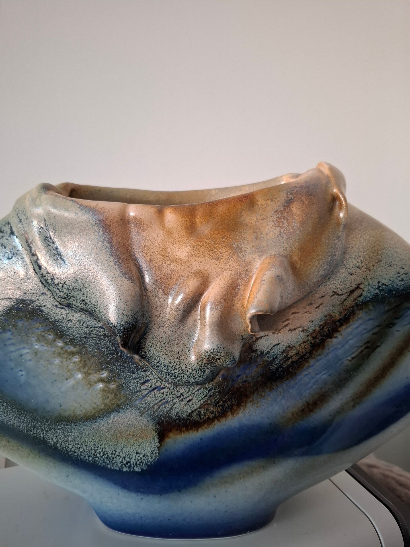 Art vase in raku pottery signed by Tony Evans.