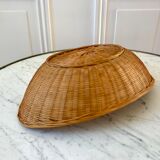 Oval wicker basket 70s