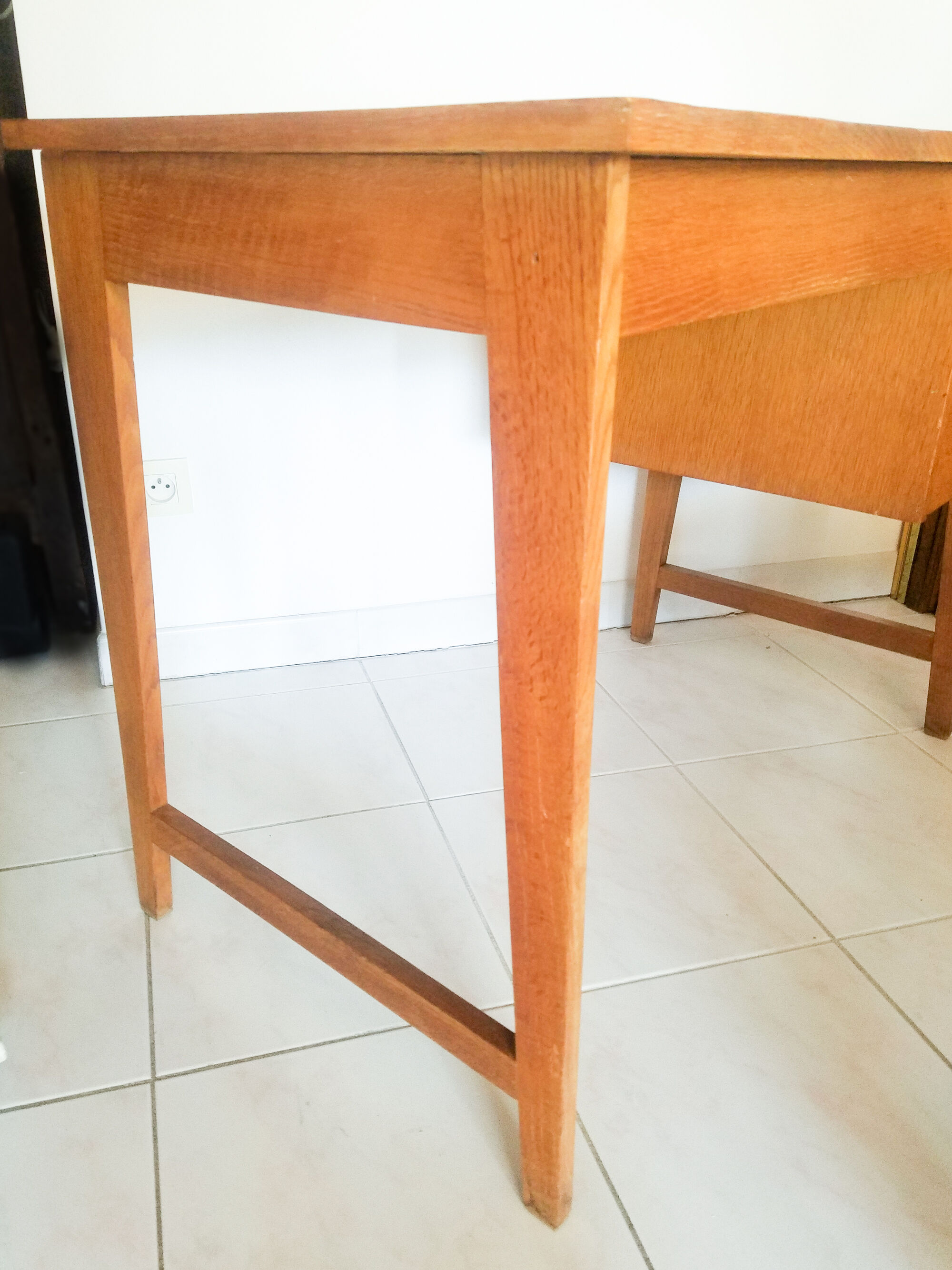 Vintage 1950 oak desk and oak grazing