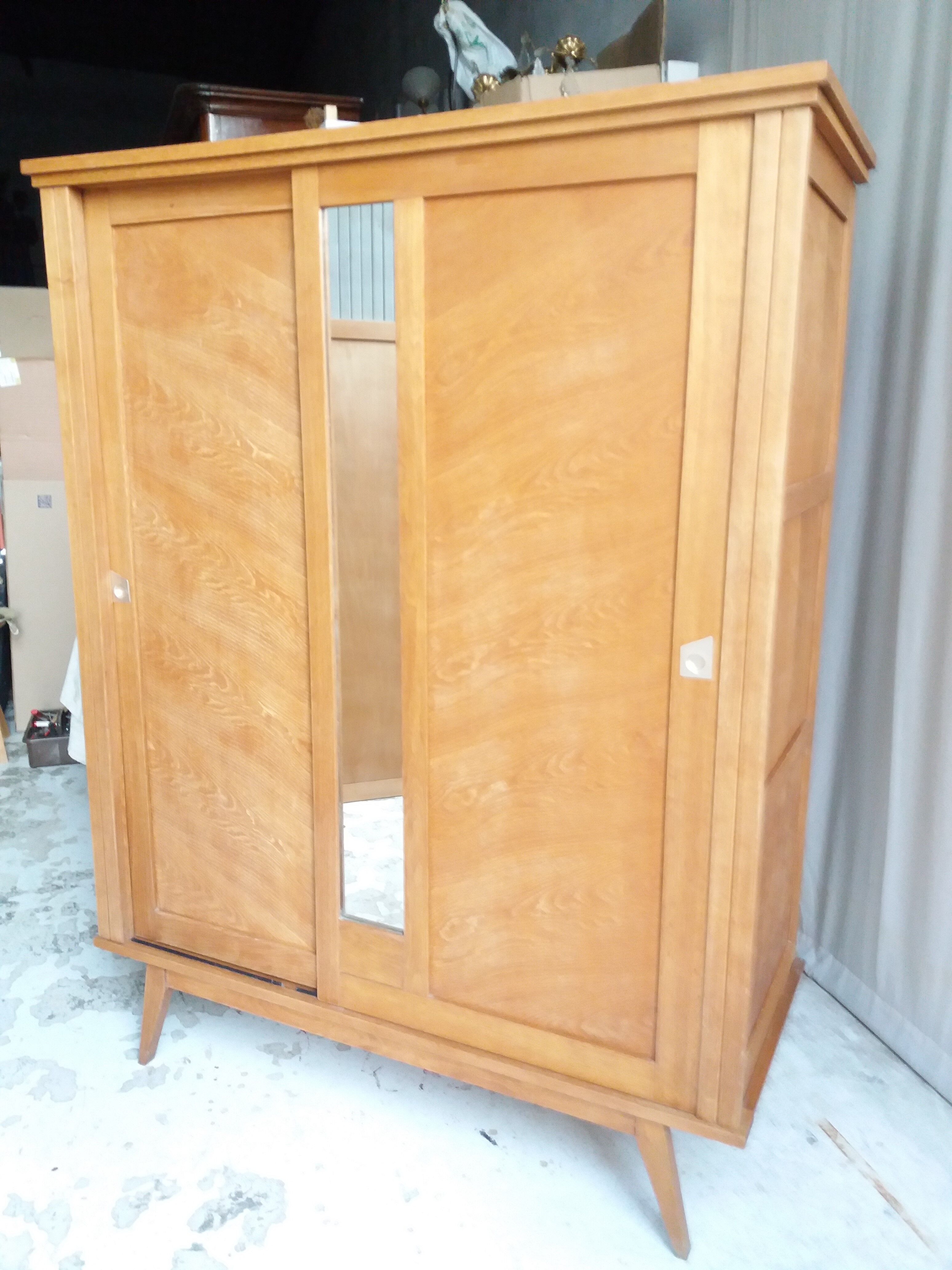 Vintage 2-door and mirror cabinet