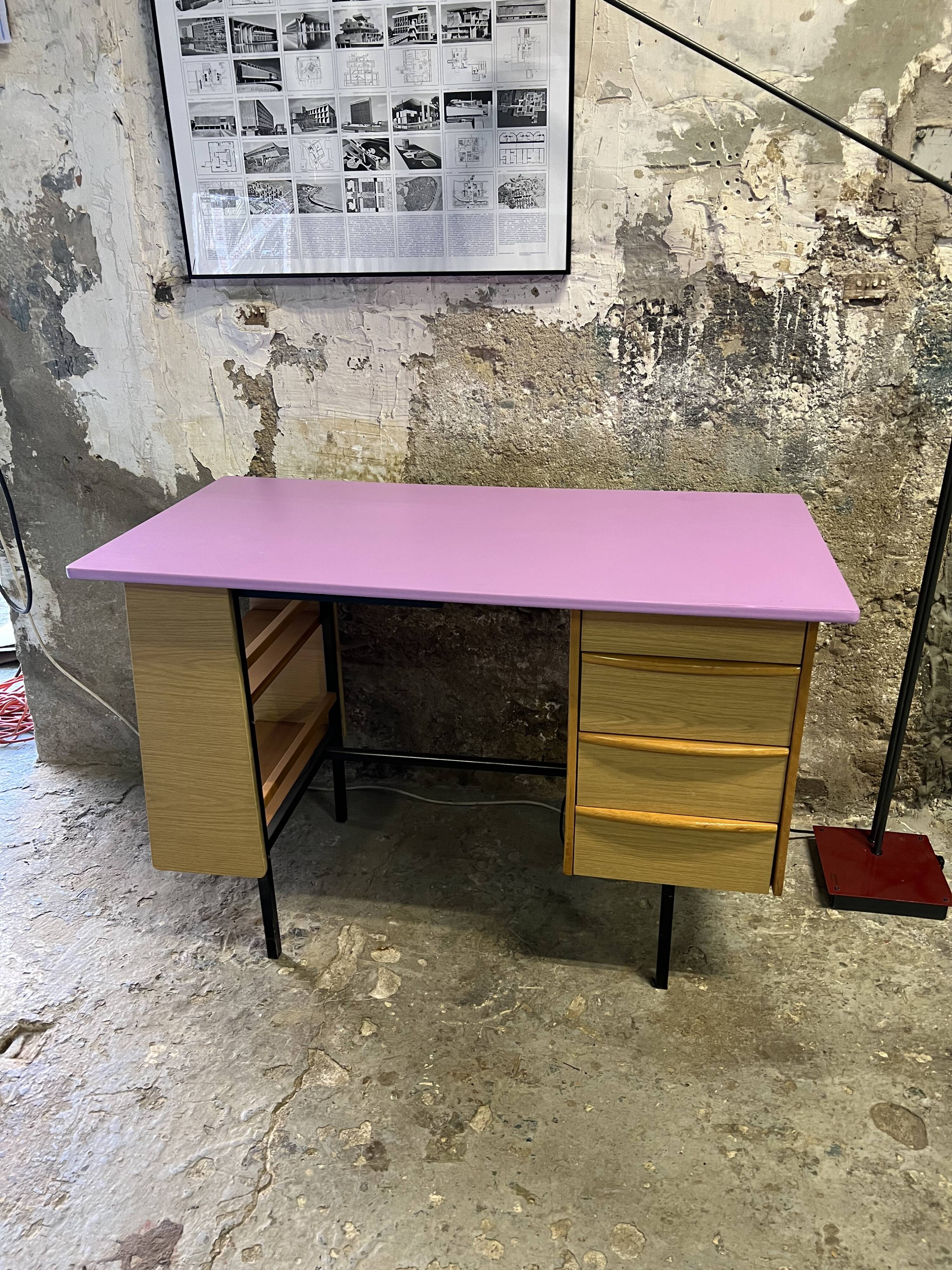 Modernist office in formica