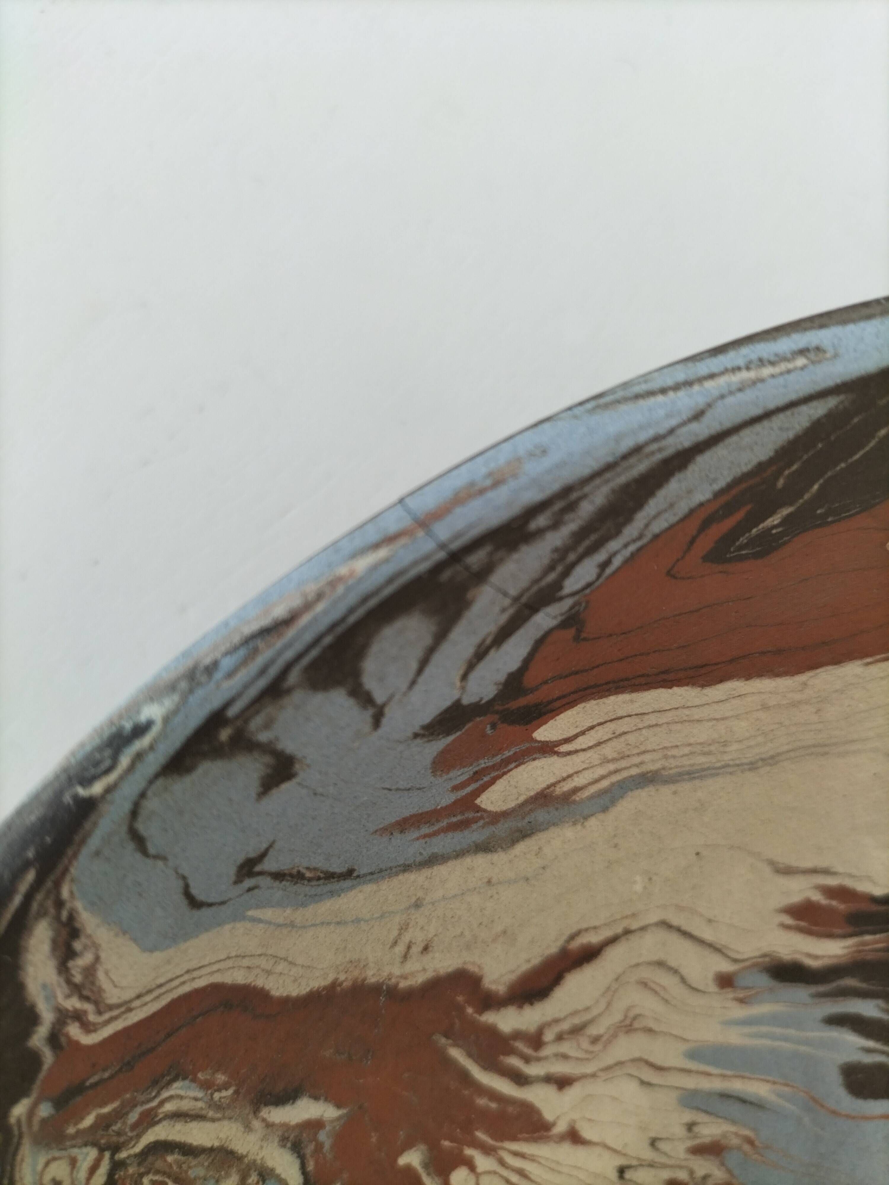 Mixed clay coupe from Apt – Signed Bernard – Polychrome marbled decoration