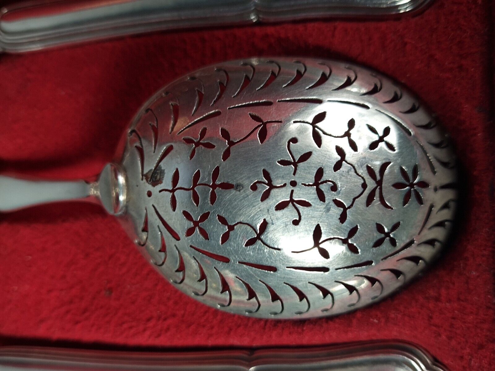 Service of 4 cutlery with silver sweets 201 gr late nineteenth century SB