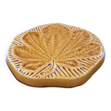 Chestnut leaf trivet