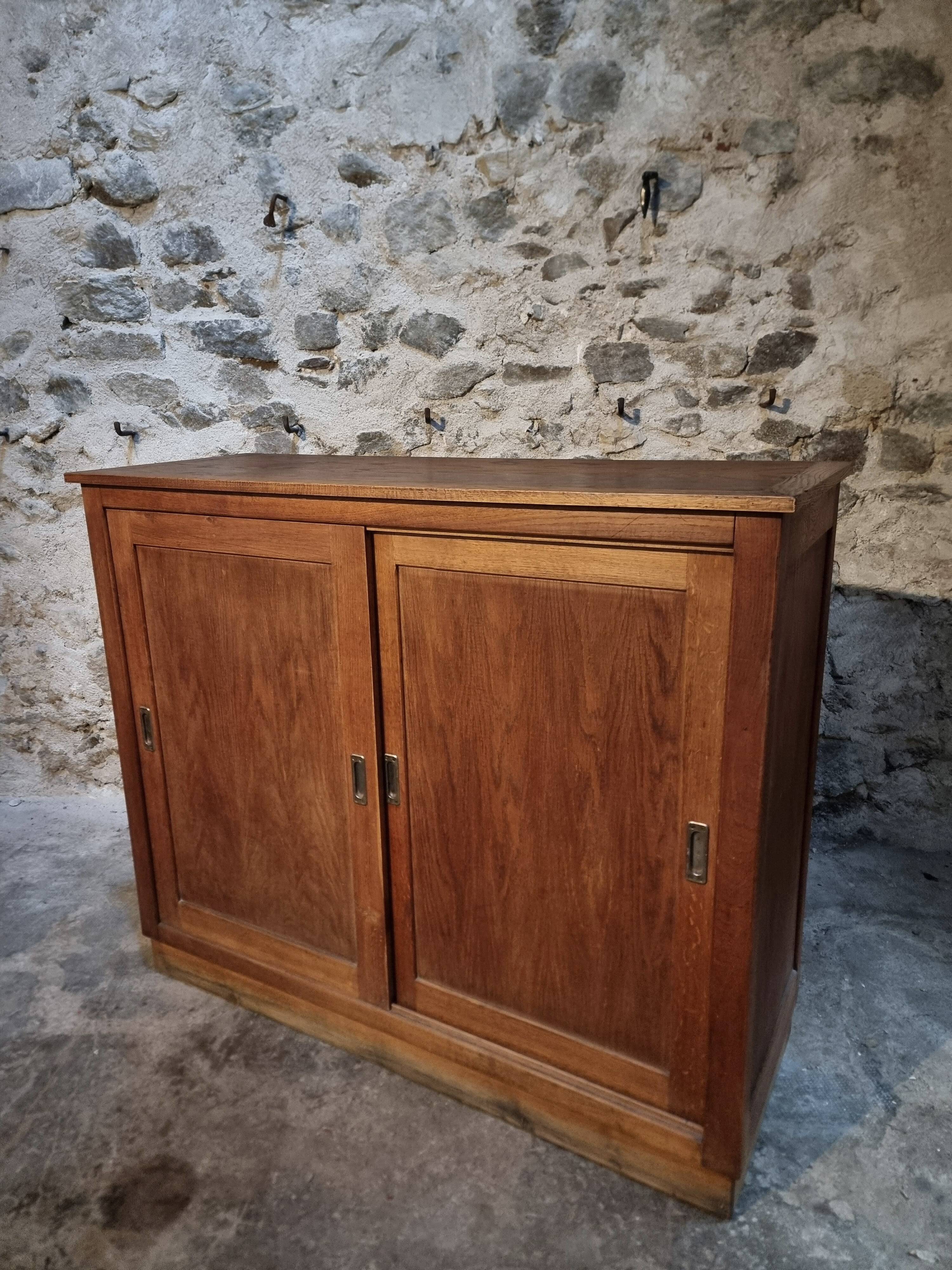 Oak sliding door wardrobe, 1920s