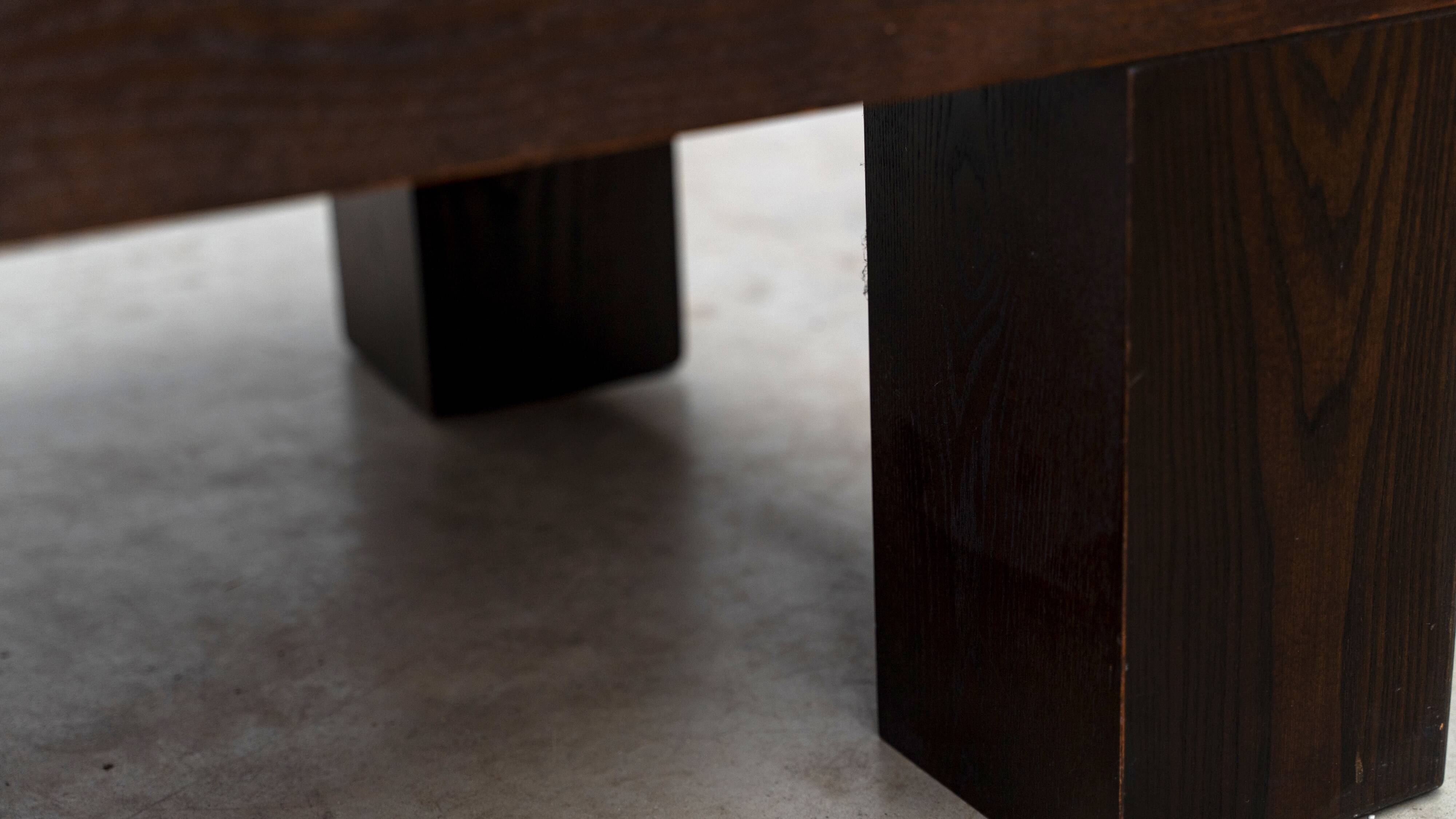 Table basse par Rolf Middelboe et Gorm Lindum