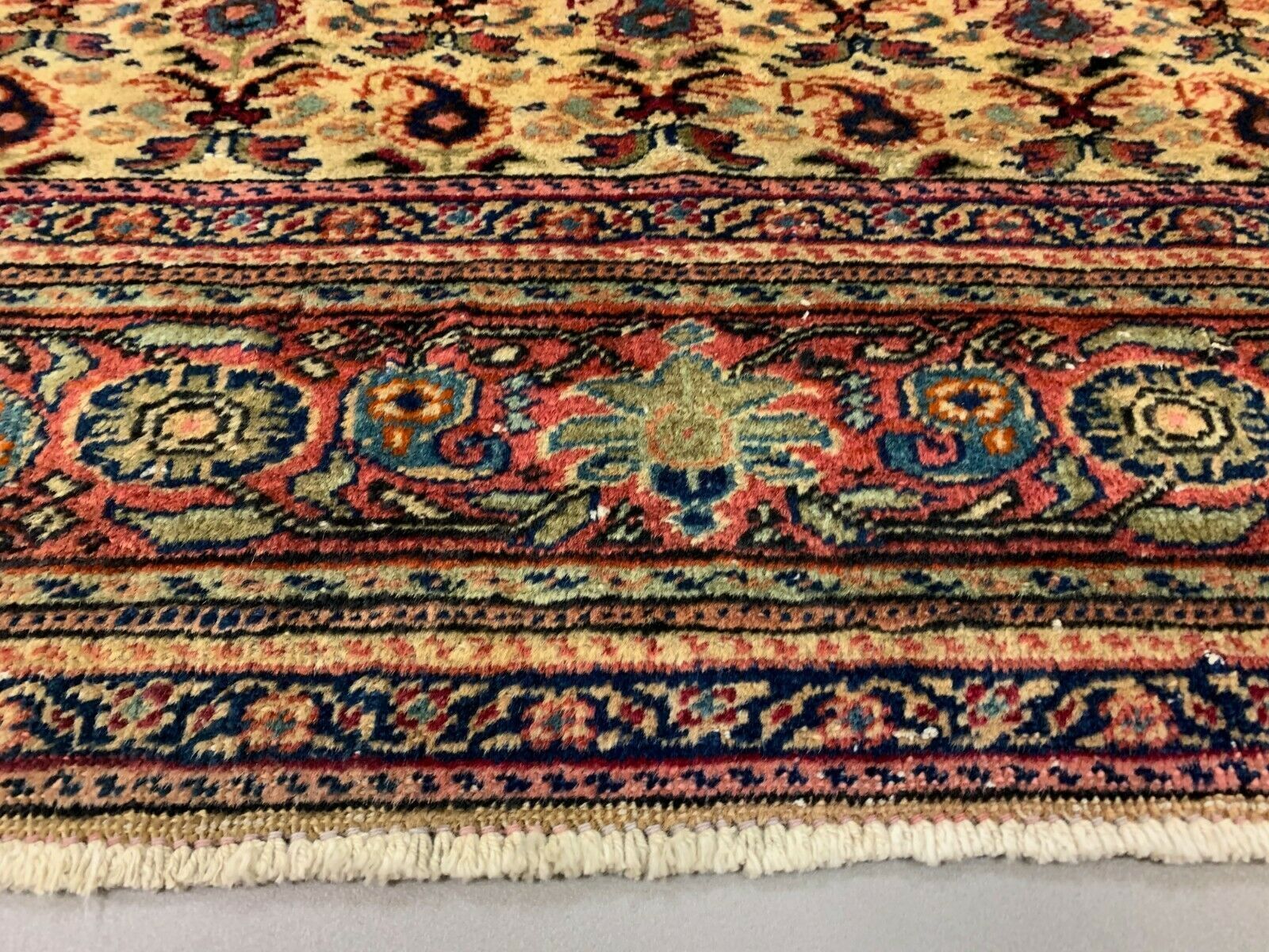 Distressed Turkish Rug 176x124 cm wool Vintage shabby Chic Tribal Red, Beige