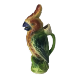 Parrot pitcher in Slip